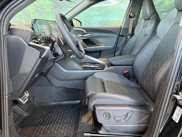 2026 Audi Q5 L III (GU), чёрный, 6395000 рублей - вид 10