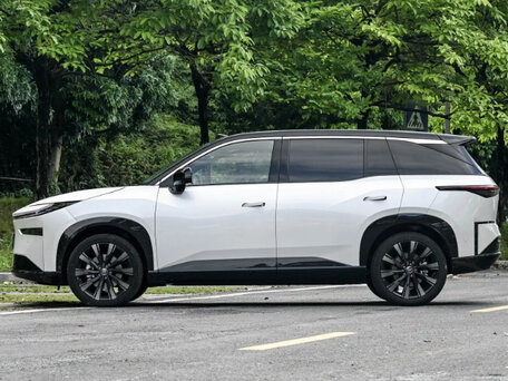 2026 Toyota bZ3X 58.3 kWh, белый, 2950900 рублей, вид 3