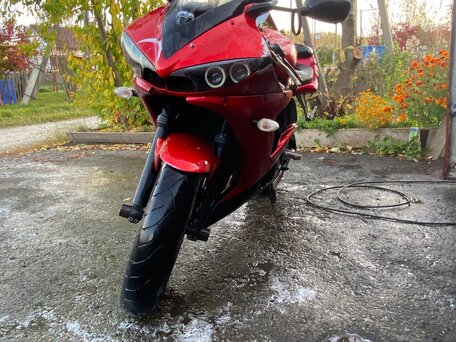 2004 Yamaha YZF-R6, красный, 380000 рублей, вид 1