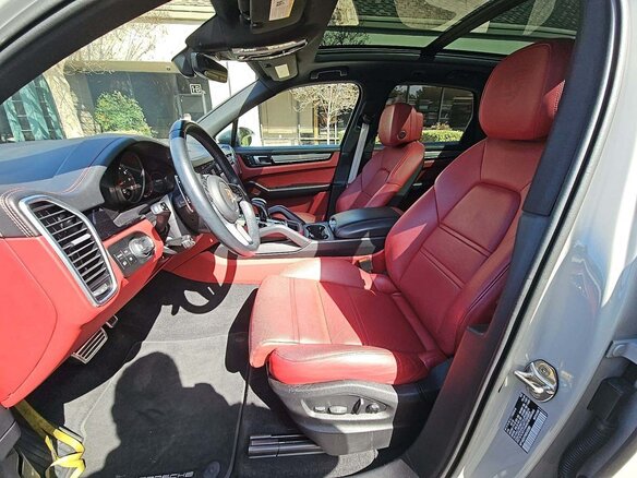 2022 Porsche Cayenne S III, серый, 9500000 рублей - вид 4