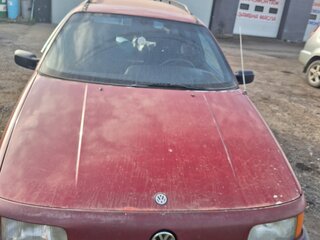 1993 Volkswagen Passat B3, красный, 105000 рублей, вид 2