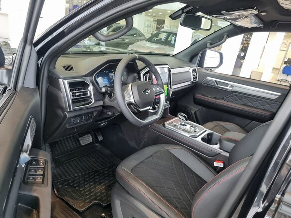 2026 JAC T9 Urban, чёрный, 3759000 рублей - вид 6