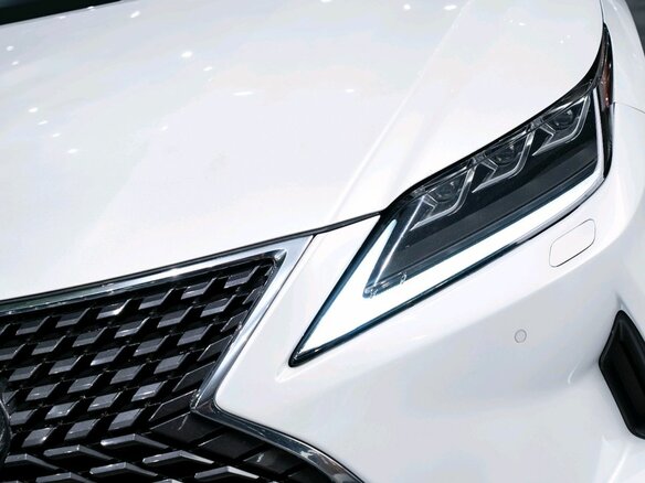 2020 Lexus RX 300 IV Рестайлинг, белый, 5049000 рублей - вид 15