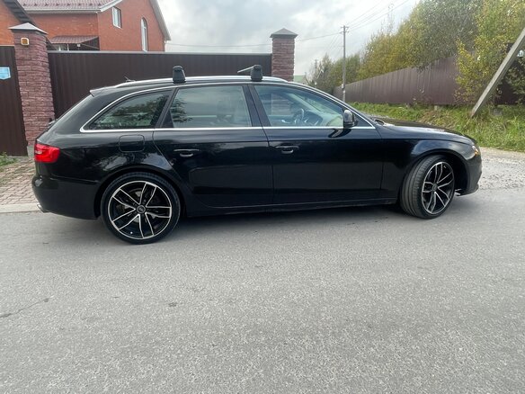 2009 Audi A4 IV (B8), чёрный, 1300000 рублей - вид 3