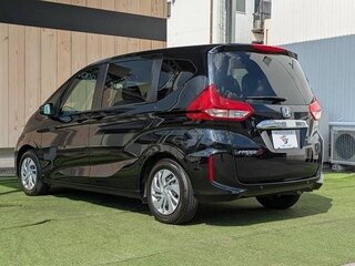 2022 Honda Freed II Рестайлинг, чёрный, 1300000 рублей, вид 4