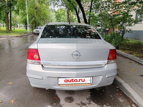 2007 Opel Astra H Рестайлинг, серый, 295000 рублей - вид 4
