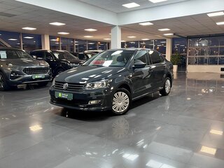 2015 Volkswagen Polo V Рестайлинг, серый, 990000 рублей, вид 1
