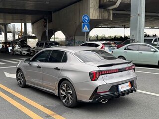 2026 Lynk & Co 03 I Рестайлинг 2, серый, 3200000 рублей, вид 4