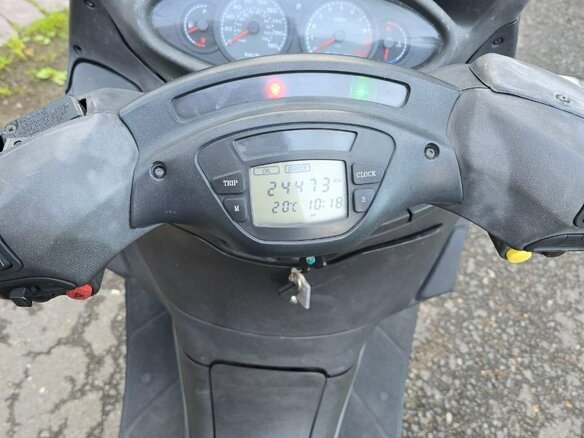 2006 Piaggio X9, серебристый, 230000 рублей - вид 8