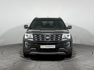 2017 Ford Explorer V Рестайлинг, серый, 2060000 рублей, вид 2