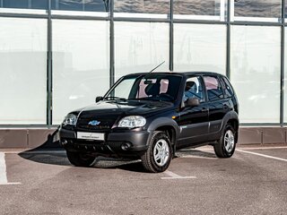 2010 Chevrolet Niva I Рестайлинг, коричневый, 440000 рублей, вид 1
