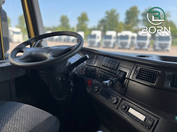 2023 IVECO-Hongyan 4x2, жёлтый, 3450000 рублей - вид 12
