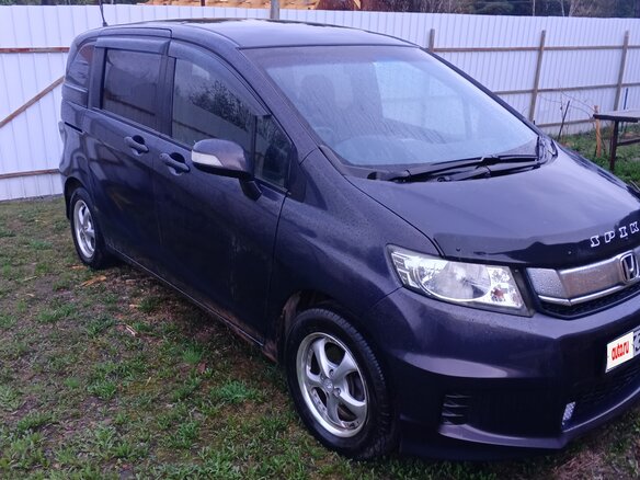 2014 Honda Freed I Рестайлинг, фиолетовый, 980000 рублей - вид 4