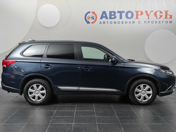 2018 Mitsubishi Outlander III Рестайлинг 2, синий, 1555000 рублей - вид 4