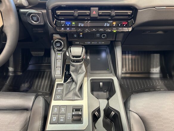 2026 Toyota Land Cruiser Prado 250 Series, белый, 12490000 рублей - вид 26