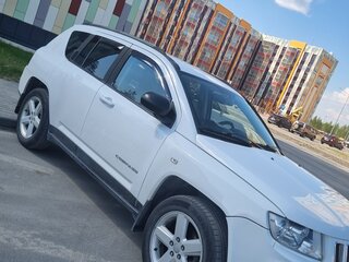 2012 Jeep Compass I Рестайлинг, белый, 930000 рублей, вид 3
