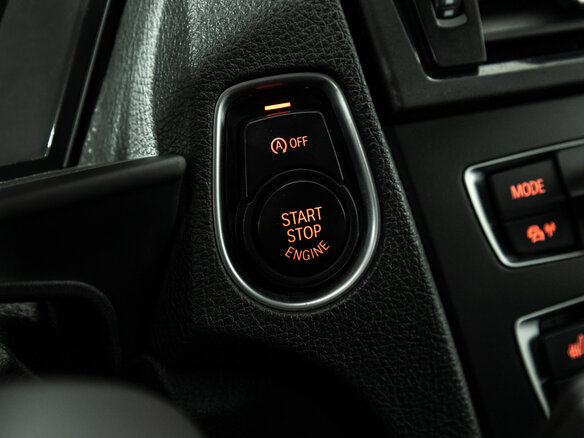 2014 BMW 2 серии 220i F22, красный, 1899700 рублей - вид 16