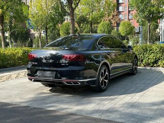 2023 Volkswagen Magotan B8 Рестайлинг, чёрный, 1430000 рублей, вид 5