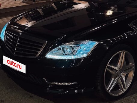 2011 Mercedes-Benz S-Класс 500 V (W221) Рестайлинг, чёрный, 5300000 рублей, вид 4