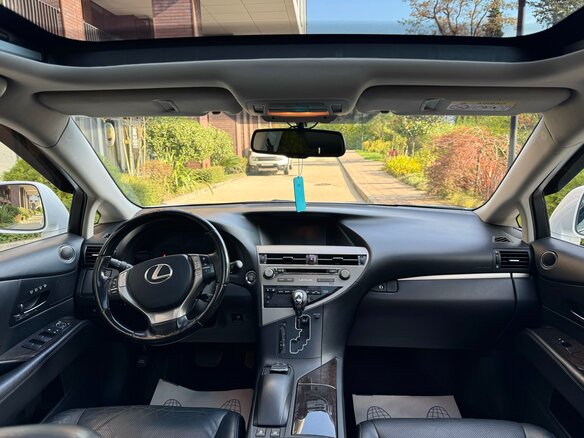 2015 Lexus RX 350 III Рестайлинг, белый, 2200000 рублей - вид 16