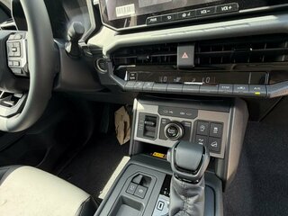 2026 Toyota Hilux IX, чёрный, 8350000 рублей, вид 3