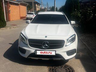 2018 Mercedes-Benz GLA 200 I (X156) Рестайлинг, белый, 2350000 рублей, вид 3