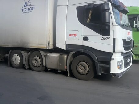 2018 Iveco Stralis, белый, 2500000 рублей, вид 3