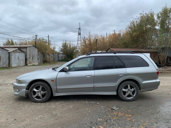 1998 Mitsubishi Legnum, серый, 410000 рублей - вид 6