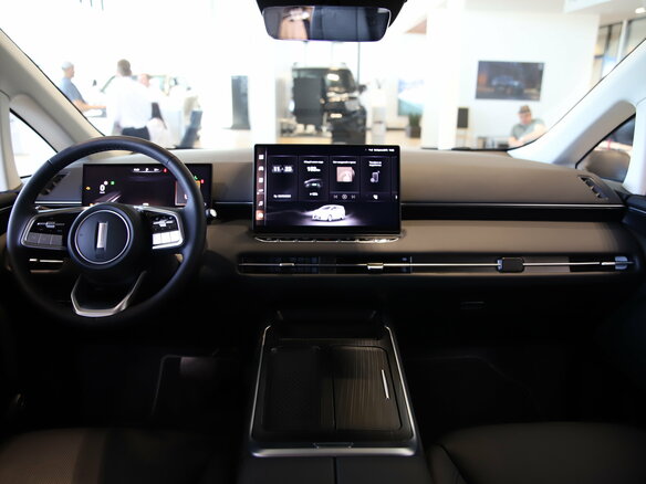 2025 Wey 80 44.28 kWh, серый - вид 15