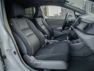 2010 Honda Insight II, белый, 574000 рублей, вид 5