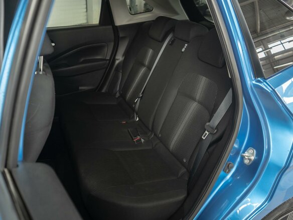 2021 Nissan Note e-Power III, голубой, 2179000 рублей - вид 8