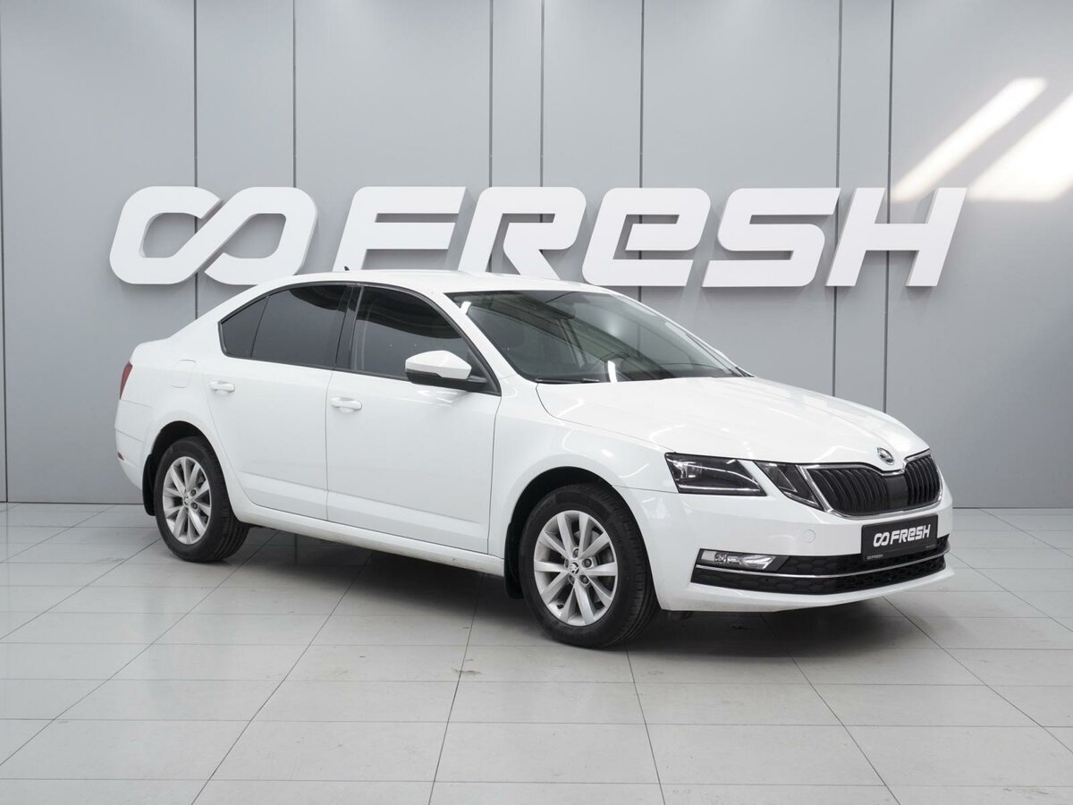 Открыть фотографии: Skoda Octavia III (A7) Рестайлинг
