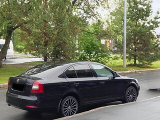 2011 Skoda Octavia II (A5) Рестайлинг, чёрный, 420000 рублей, вид 5