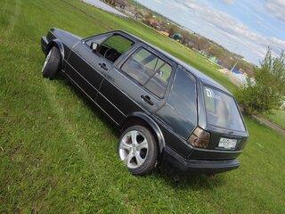 1986 Volkswagen Golf II, серебристый, 220000 рублей, вид 2