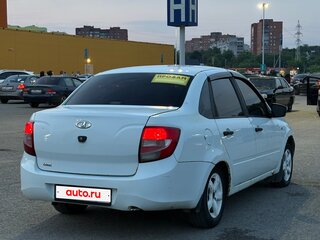 2013 Lada (ВАЗ) Granta I, белый, 230000 рублей, вид 4