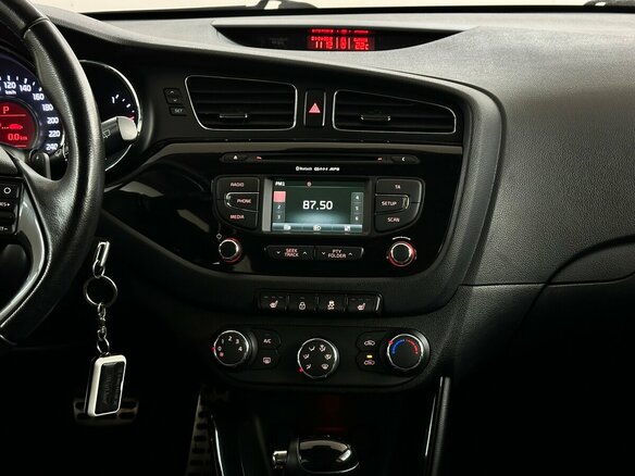 2014 Kia Ceed II, серебристый - вид 6