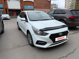 2018 Hyundai Solaris II, белый, 799999 рублей, вид 3