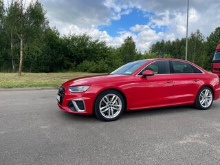 2023 Audi A4 45 TFSI V (B9) Рестайлинг, красный, 3150000 рублей, вид 2