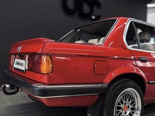 1990 BMW 3 серии 318i II (E30), красный, 850000 рублей, вид 3