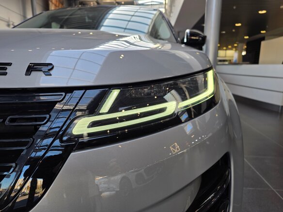 2024 Land Rover Range Rover Evoque II Рестайлинг, серый, 5730000 рублей - вид 20