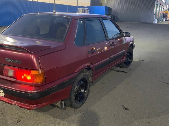 2002 Lada (ВАЗ) 2115, красный, 115000 рублей - вид 3