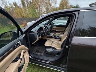2013 Porsche Cayenne II (958), коричневый, 2790000 рублей, вид 5