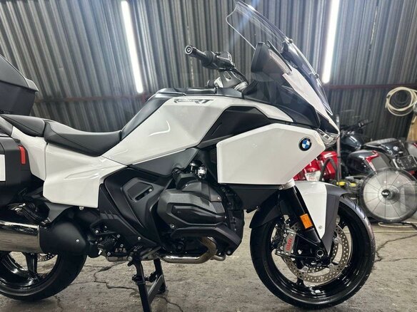 2025 BMW R 1300 RT, белый, 3200000 рублей - вид 18