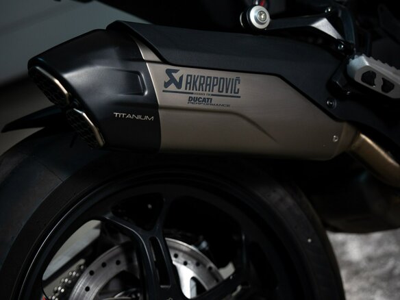 2026 Ducati Multistrada V4, белый, 4335000 рублей - вид 11