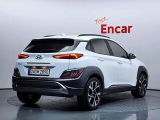 2022 Hyundai Kona I Рестайлинг, белый, 1735000 рублей, вид 3
