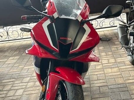 2021 Honda CBR 600RR, красный, 1100000 рублей, вид 4