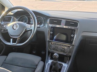 2019 Volkswagen Golf VII Рестайлинг, серый, 1625000 рублей, вид 3
