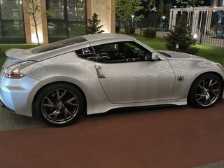 2012 Nissan 370Z I Рестайлинг, серебристый, 4100000 рублей, вид 3