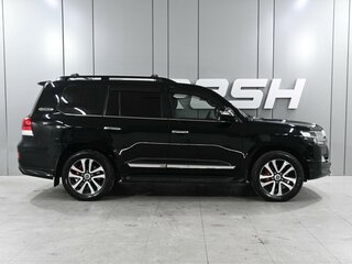 2018 Toyota Land Cruiser 200 Series Рестайлинг 2, чёрный, 6599000 рублей, вид 5