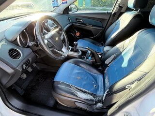 2013 Chevrolet Cruze I Рестайлинг, белый, 865000 рублей, вид 3